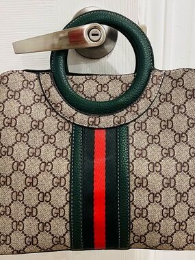 Designer-Inspired Green & Red Accent Women’s Tote